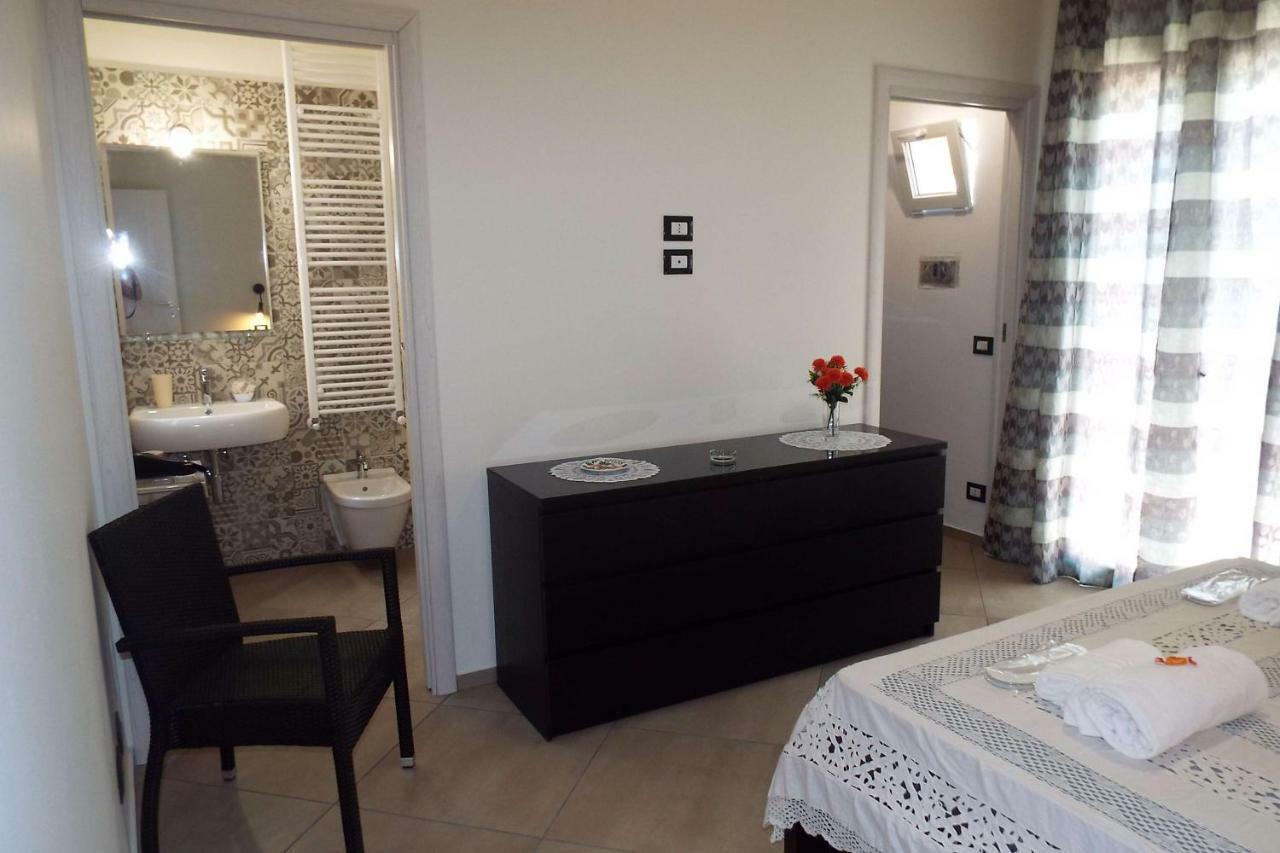Cefalu Studio Room And Apartments Екстериор снимка