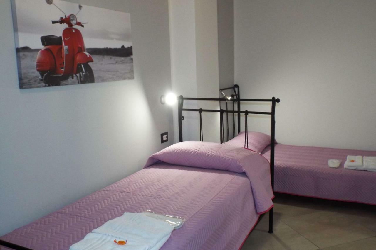 Cefalu Studio Room And Apartments Екстериор снимка